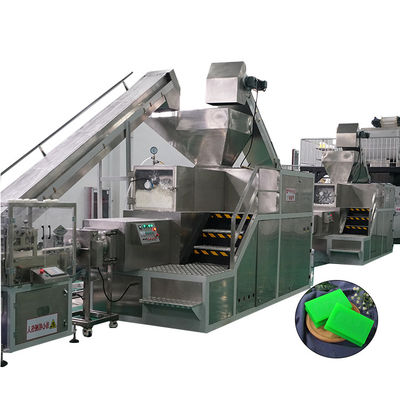 500-2000 kg/h Zeepmachine Productielijn met zeep snijfunctie