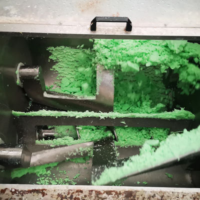 Volledig automatische wc-zeepmengmachine met extra granulatie mogelijkheden